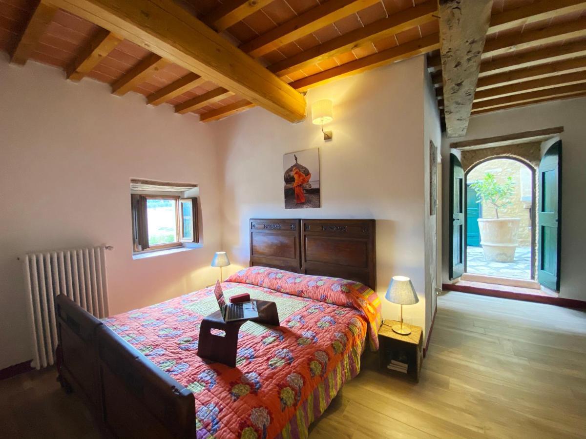 Appartamento con 2 Camere da Letto e Vista Giardino